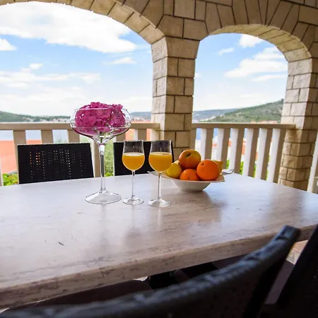 Appartement Marina-6 By Interhome