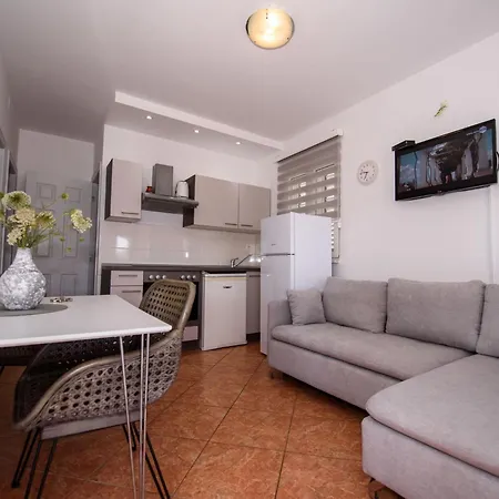 Marina-6 By Interhome