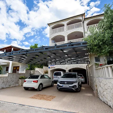 Marina-6 By Interhome Apartmán *